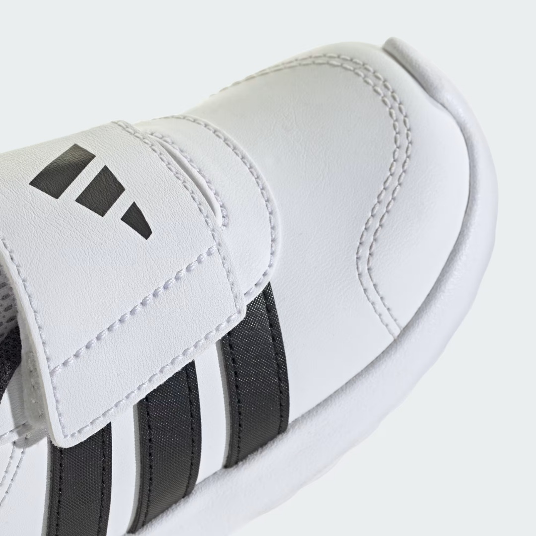 Tenis Adidas VL Move para Bebé ⎮ Blanco con negro