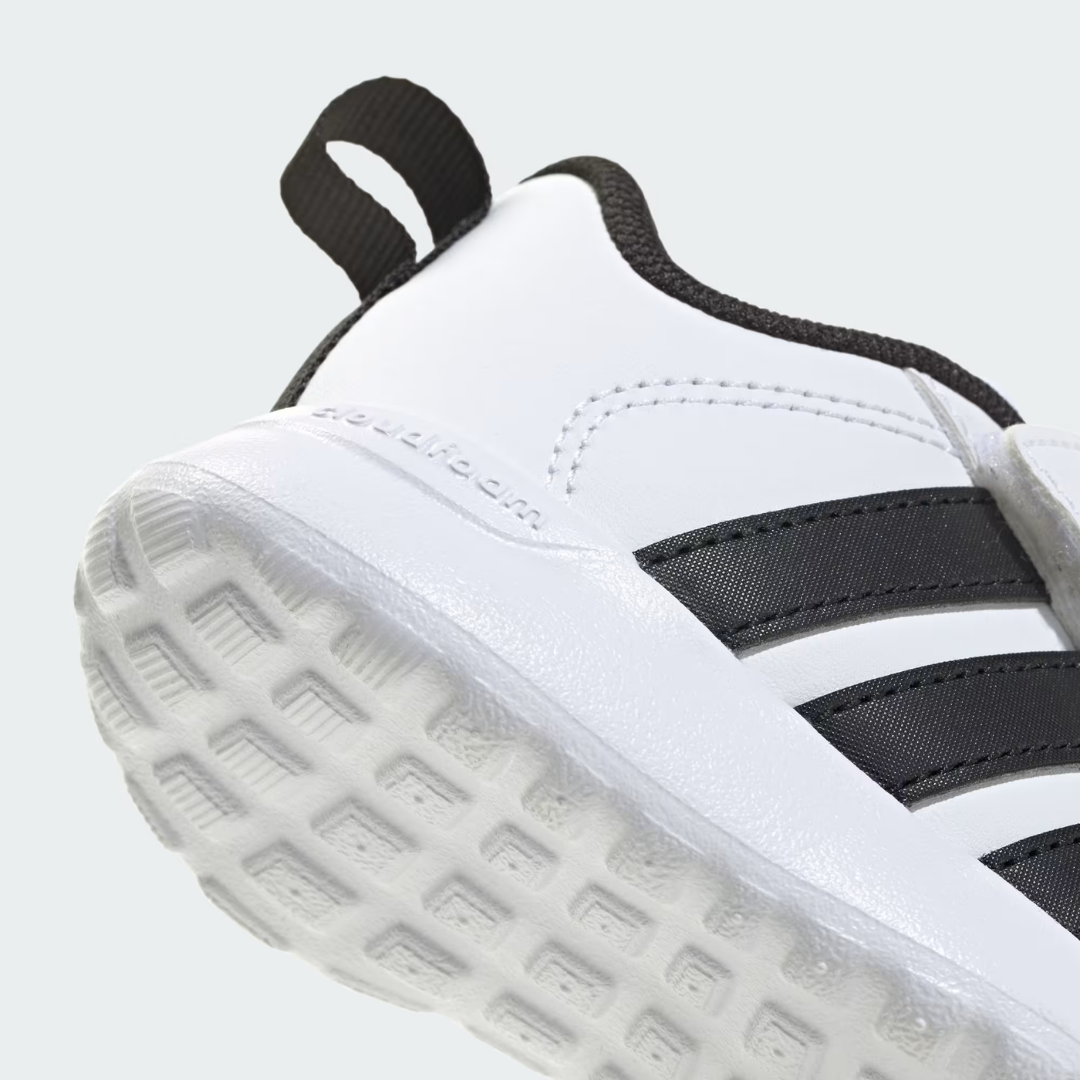 Tenis Adidas VL Move para Bebé ⎮ Blanco con negro