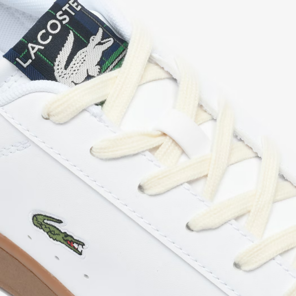 Tenis Lacoste Carnaby Set Blanco / Caramelo Niño